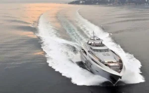 Santorini Silver 125ft Yacht